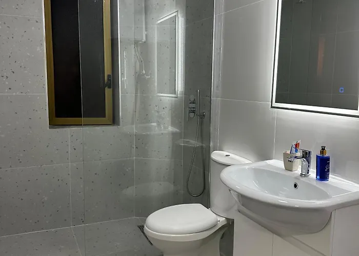 Daire White Apartment, In The Center Of *
