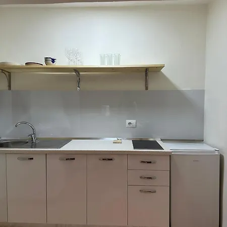 White Apartment, In The Center Of * Τίρανα